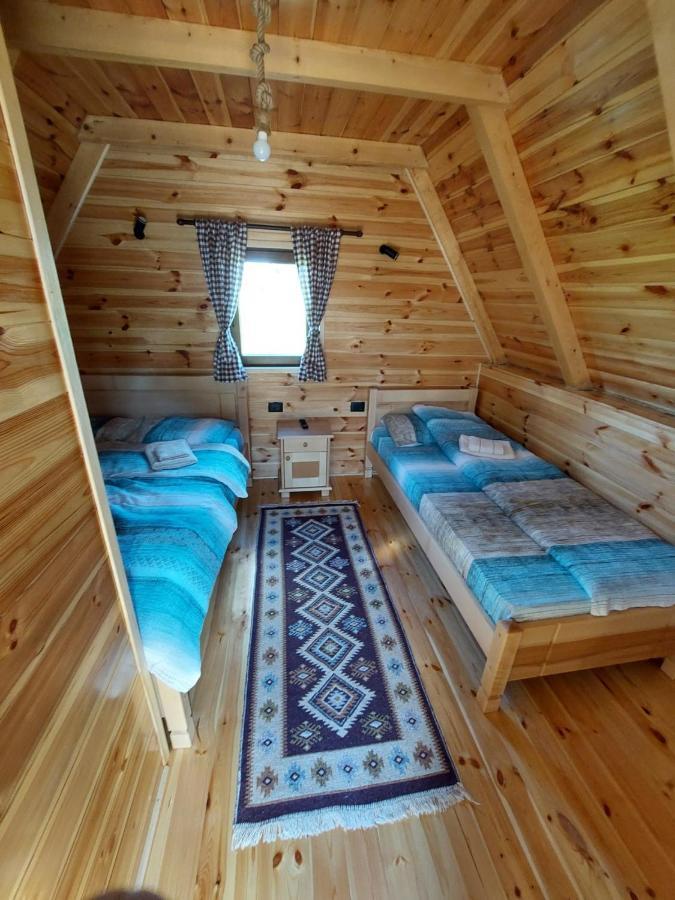 Sumski Raj Жабляк Экстерьер фото